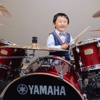幼稚園登園前もドラムやりたい！ ４歳誕生日