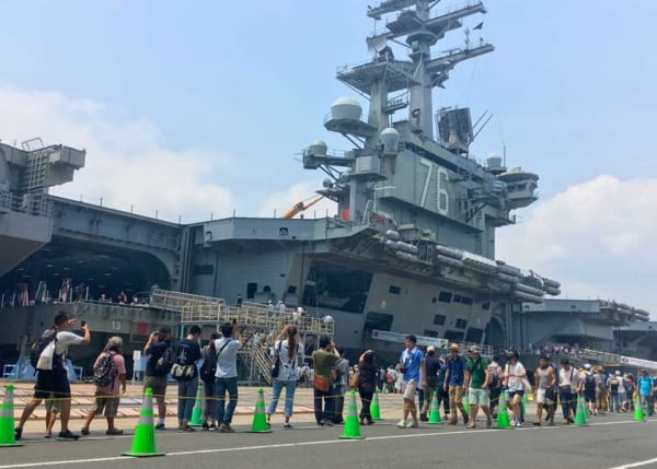 横須賀で海上自衛隊サマーフェスタとアメリカ海軍フレンドシップデイ開催