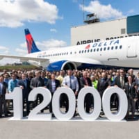 通算1万2000機目のエアバス機となったデルタ航空向けA220-100の引き渡し（Image：Airbus）