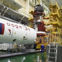 ソユーズ2.1aロケットに搭載されるソユーズMS-14（Image：Roscosmos）