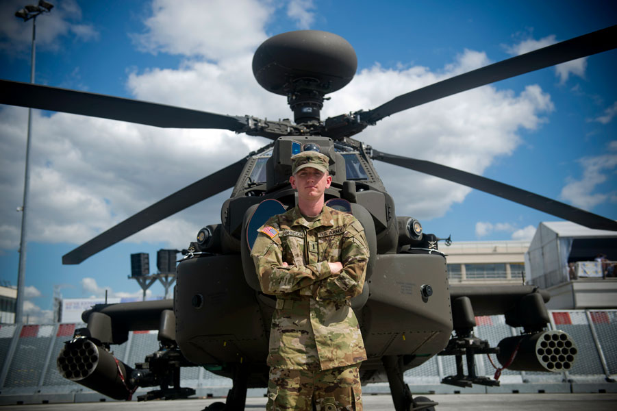 AH-64Eアパッチ　ロングボウ・レーダーの性能向上試験終了