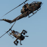 AH-1Sの編隊解散