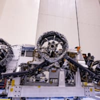 走行用車輪が装着された火星ローバー「パーセベランス」（Image：NASA／JPL-Caltech）