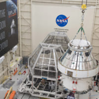 NASAグレン研究所で環境試験に供されるオリオン宇宙船1号機（Image：NASA）