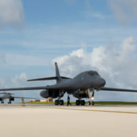 航空自衛隊との共同訓練を終えグアムに到着した第28爆撃航空団のB-1B（Image：USAF）