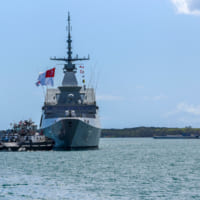 真珠湾に到着したシンガポール海軍フリゲート「シュプリーム」（Image：U.S.Navy）