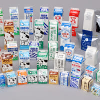 とやまアルペン乳業社が展開している商品一覧。モーモー牛乳こととやま牛乳は様々な容量で展開。