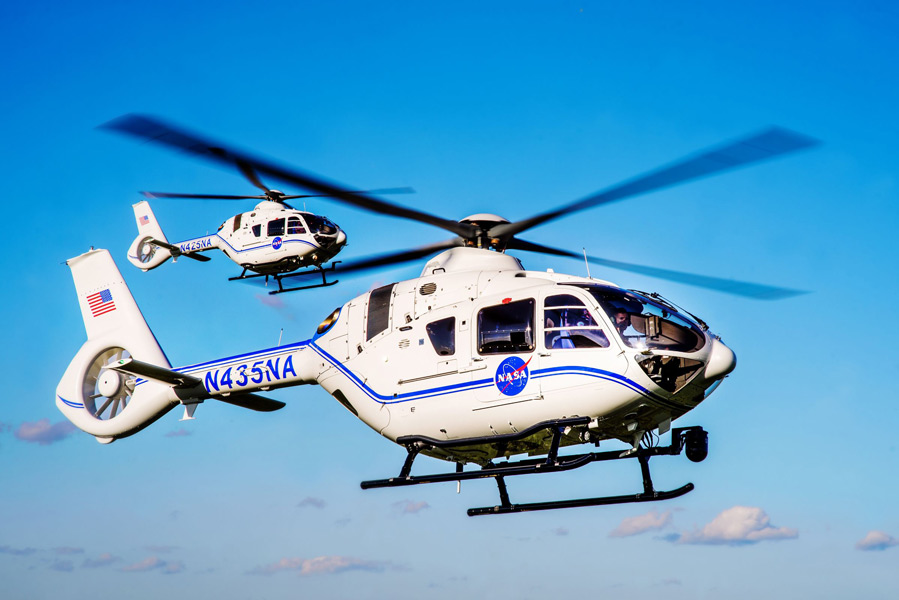 NASAに新ヘリコプターH135到着　JAXA野口宇宙飛行士の打ち上げをサポート