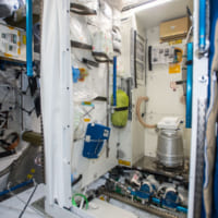 国際宇宙ステーションで現在使用中のトイレ（Image：NASA）