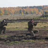 リナクトメントで小銃を構える（Image：ロシア国防省）