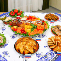ロシア料理のテーブル（Image：ロシア国防省）