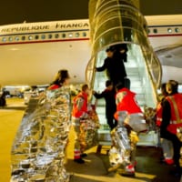 A340でリビアから避難するフランス人（Image：フランス航空宇宙軍）
