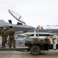 F-35Aの弾薬補給（Image：オランダ空軍）