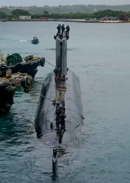 海上自衛隊護衛艦ひゅうが 初めてフランス潜水艦を相手に日米仏共同訓練 おたくま経済新聞