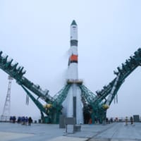 発射台で打ち上げを待つソユーズロケット（Image：ロスコスモス）
