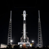 発射台でのGPS III 5号機（Image：SpaceX）