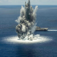 沿海域戦闘艦ジャクソンの水中衝撃試験（Image：U.S.Navy）