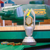 「戦車バイアスロン世界選手権」のトロフィーとメダル（Image：ロシア国防省）