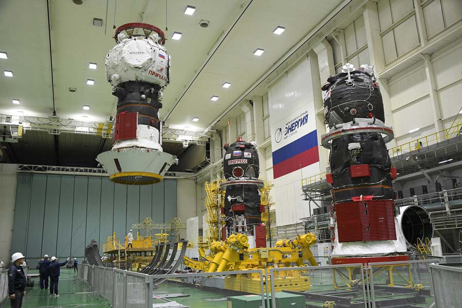 プログレスM-UMとソユーズの比較（画像：ロスコスモス）