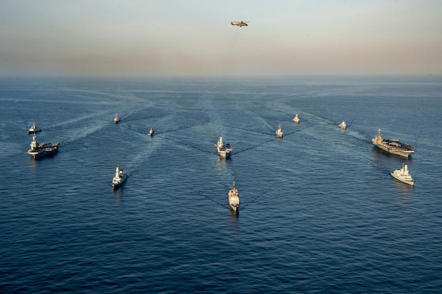 米仏伊3か国の空母打撃群（画像：U.S.Navy）