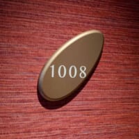 「ウイングルーム」は10階1008号室