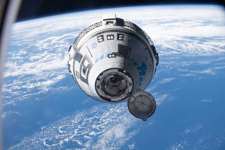 国際宇宙ステーションに接近するスターライナー（画像：NASA）