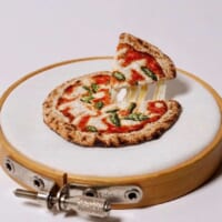 過去に制作したピザの刺繍作品