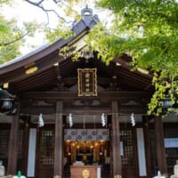 東京・愛宕神社の本殿・拝殿