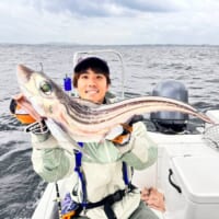深海魚ハンター西野勇馬さん　”生きた化石”ギンザメを釣り上げる